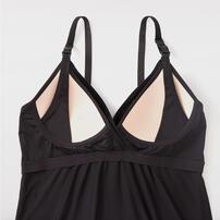 着るだけひんやりモールドカップキャミ（ブラックx M）(ブラック&times;M)