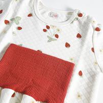 長袖腹巻付きパジャマ ニットキルト イチゴ柄 レッド×90cm ベビーザらス限定