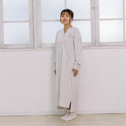 monpoke モンポケ 長袖前開きワンピースパジャマ ワンポイント グレー&times;M-L ベビーザらス限定
