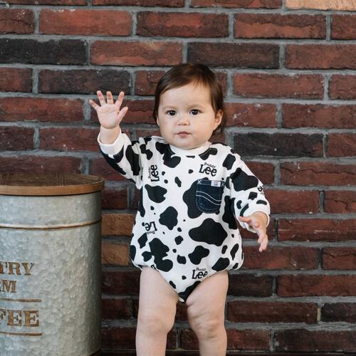 BUDDYLEE 長袖ボディスーツ ガーゼ裏毛 牛柄 ポケット付き ホワイト×80cm ベビーザらス限定