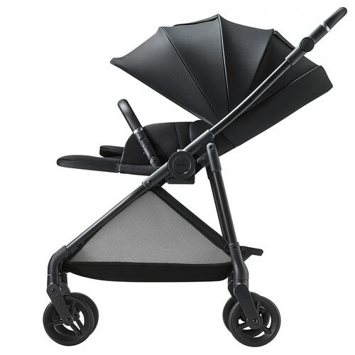 Aprica アップリカ ルーチェ フリー AC (ブラック) 1月～36か月まで 軽量 両対面 4輪フリー