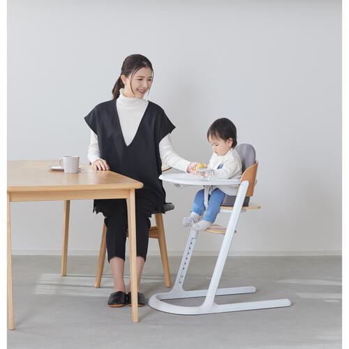 木製ハイチェア ウッドグローイングチェア マット付 (ホワイト＆ナチュラル) 7カ月頃～6歳頃対応
