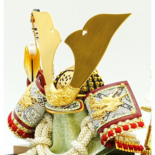 【五月人形】兜ケース飾り「沢瀉縅鏡付きアクリル」（538371）トイザらス・ベビーザらス限定【メーカー直送】