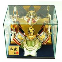 【五月人形】兜ケース飾り「沢瀉縅鏡付きアクリル」（538371）トイザらス・ベビーザらス限定【メーカー直送】