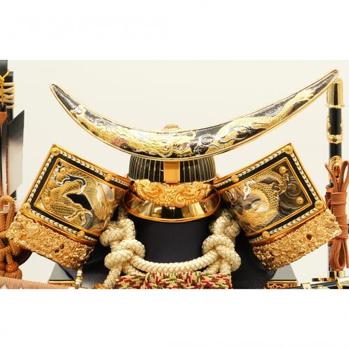 【五月人形】兜飾り ケース飾り「伊達政宗彫金龍」（538009）コンパクト 男の子 端午の節句 トイザらス・ベビーザらス限定【メーカー直送】