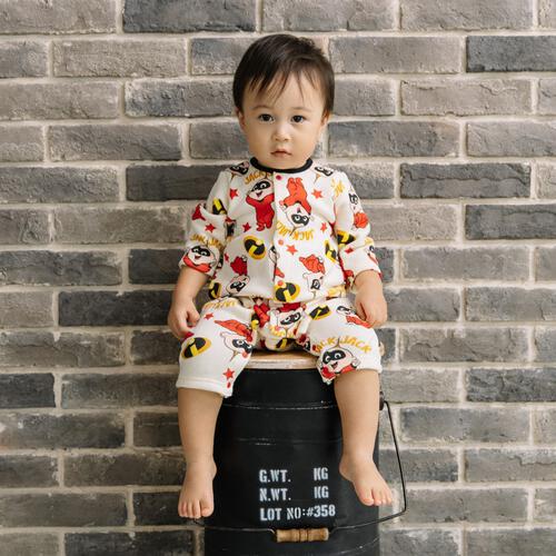 Disney ディズニー 長袖前開きプレオール スタイ付き Mr.インクレディブル ナチュラル×70-80cm