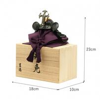 【五月人形】兜床飾り「桐箱入り兜 織田」（525099）トイザらス・ベビーザらス限定【メーカー直送】