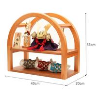 【五月人形】兜飾り 床飾り「赤糸縅アーチ型木目三色鯉」（536673）コンパクト おしゃれ 初節句 男の子 端午の節句【メーカー直送】