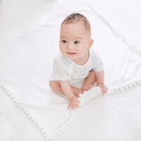 おくるみ ポンポンレース (オフホワイト) ベビーザらス限定