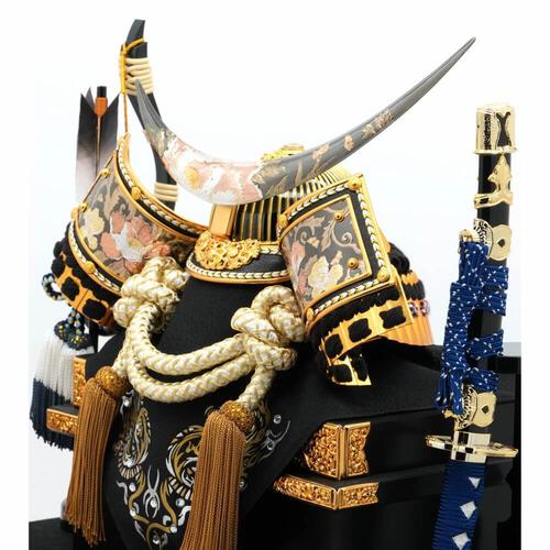 【五月人形】兜飾り ケース飾り「伊達政宗 牡丹彫金青黒ぼかし」 (538734) 男の子 トイザらス・ベビーザらス限定【メーカー直送】