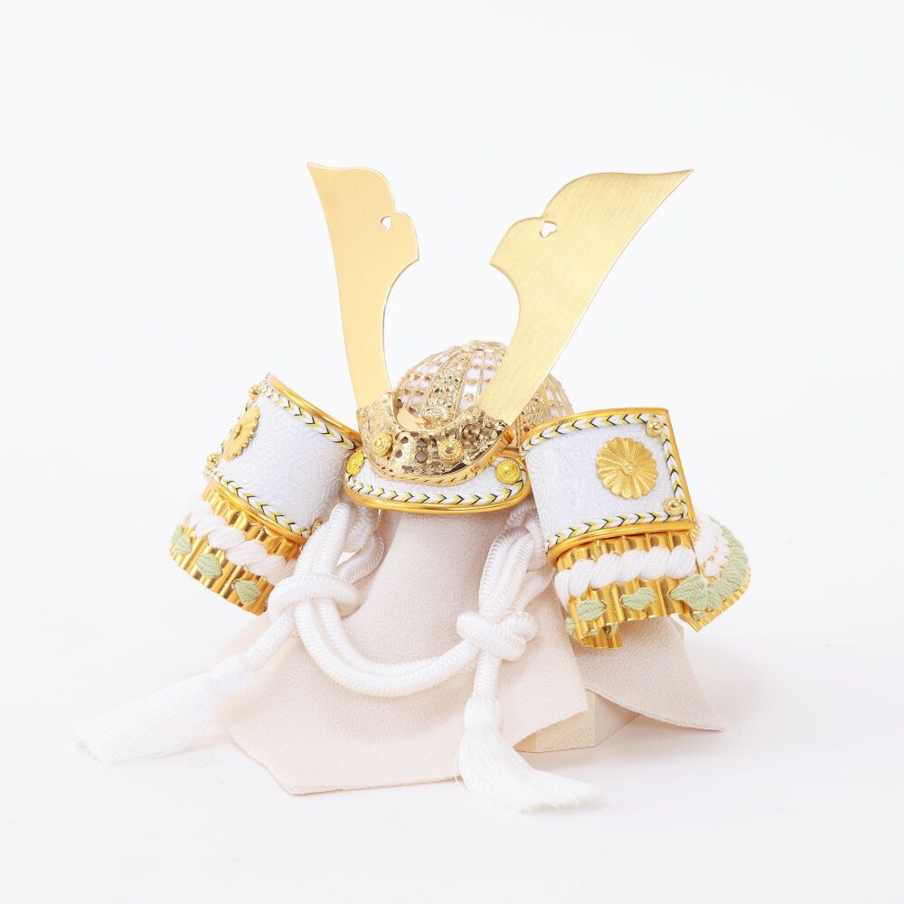 五月人形】兜飾り 収納飾り「白薄緑縅金小札茶木目」初節句 男の子