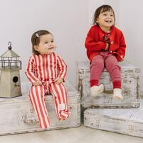 【FirstCloset×mioさん】 長袖ファスナーオール 足付き 裏毛 レッド×70cm ベビーザらス限定