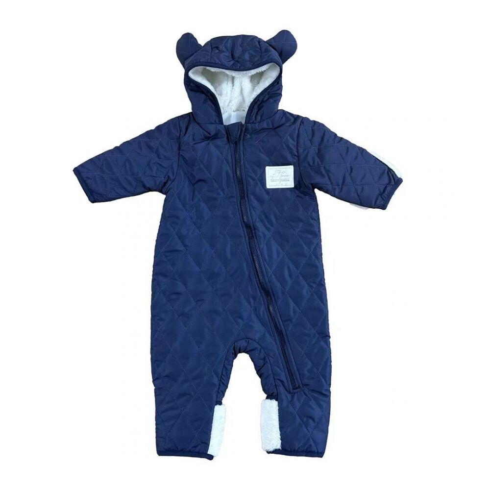 ブラックフライデー】ジャンプスーツ くまみみ ダイヤキルト柄