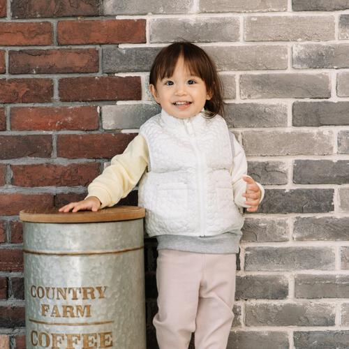 RAT-A-TATR ベスト デイジー柄キルト ホワイト×95cm ベビーザらス限定