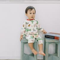 Disney ディズニー 長袖前開きプレオール スタイ付き トイストーリー ナチュラル×70-80cm