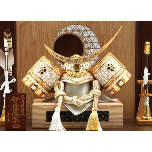 【五月人形】兜ケース飾り「伊達政宗木目調衝立付きアクリル」（538284）トイザらス・ベビーザらス限定【メーカー直送】