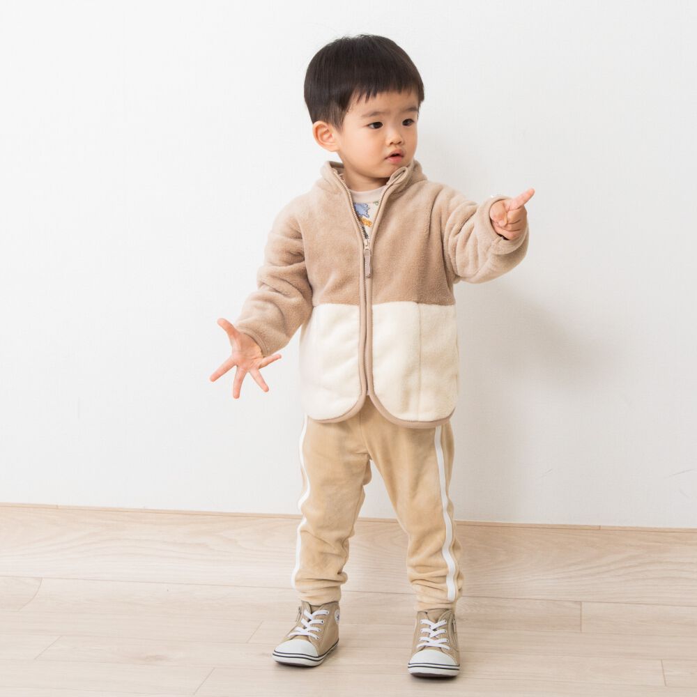 COJIKA 10分丈デイリーパンツラインイリ ストレッチベロア ベージュ