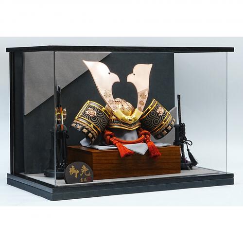 【五月人形】兜ケース飾り「ブロンズ調兜衝立付きアクリル」（538903）トイザらス・ベビーザらス限定【メーカー直送】