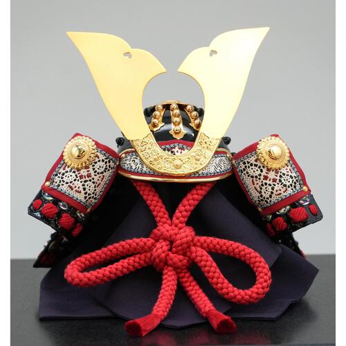 【五月人号】兜収納飾り「和紙小札高岡銅器」（536692）トイザらス限定