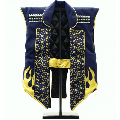 【五月人形】陣羽織 紺 (553131)飾り台付き 初節句 男の子 衣装 端午の節句【オンライン限定】 トイザらス・ベビーザらス限定【メーカー直送】