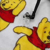 Disney ディズニー 抱っこ紐ケープ 中綿 ポンポン付き プー ベビーザらス限定