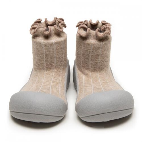アティパス ポンポン ベビーソックスシューズ 12.5cm POM-POM ミディアムベージュ