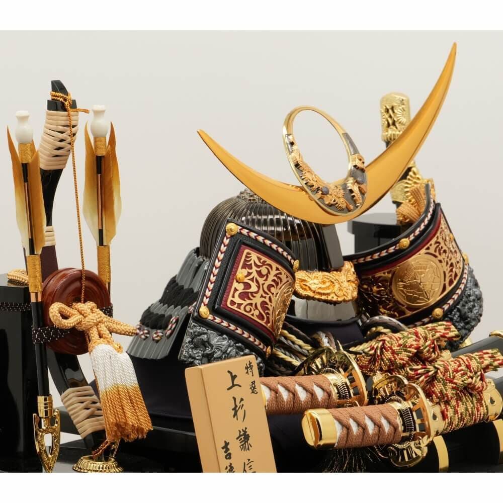 五月人形】兜飾り ケース飾り「上杉謙信 月に虎六角」(537888)初節句