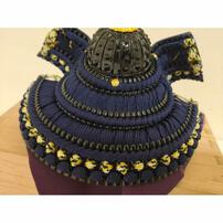 【五月人形】兜飾り 床飾り「桐箱入り兜 伊達」（525050）コンパクト 初節句 男の子 端午の節句 トイザらス・ベビーザらス限定【メーカー直送】