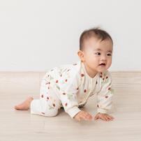 長袖カバーオール ニットキルト イチゴ柄 レッド×70cm ベビーザらス限定