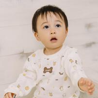 【ベビー×ペットコレクション】長袖Tシャツ ワッフル 犬総柄 ナチュラル×80cm