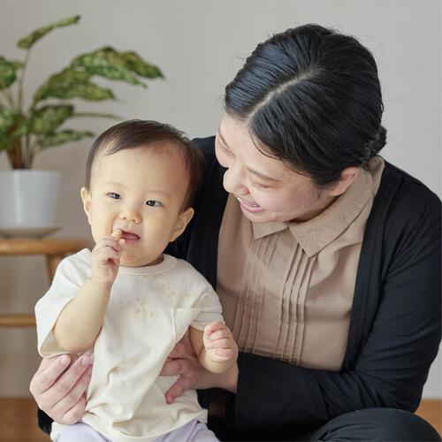 EDISONmama エジソンママ くちどけおこめぼー 赤のやさい【乳児用規格適用食品 離乳食 ベビーフード】【7カ月～】