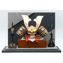 【五月人形】兜ケース飾り「ブロンズ調兜衝立付きアクリル」（538903）トイザらス・ベビーザらス限定【メーカー直送】