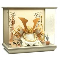 【五月人形】兜ケース飾り「唐草刺繍グレー塗アクリル」（538902）トイザらス・ベビーザらス限定【メーカー直送】