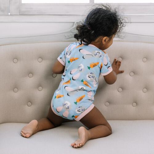 ディズニー ズートピア 半袖ボディスーツ 総柄 ジュディ ブルー&times;70cm