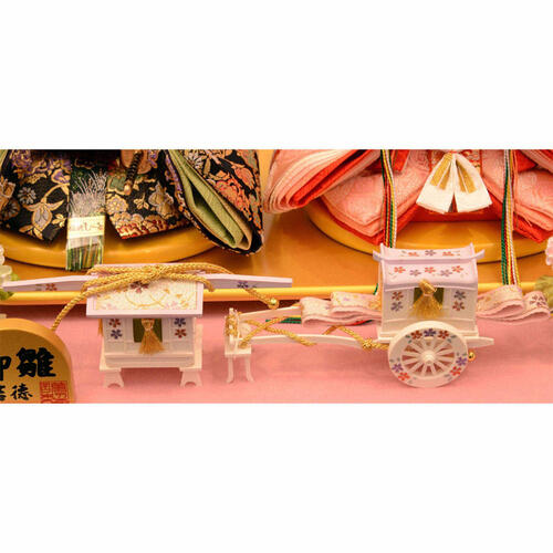 【雛人形】ケース飾り 親王飾り「金彩桜に玉手箱白塗六角」  (322347)ひな人形 おしゃれ ホワイト トイザらス・ベビーザらス限定【メーカー直送】