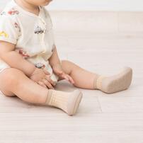 アティパス パレット ベビーソックスシューズ 11.5cm PALLET ミディアムベージュ