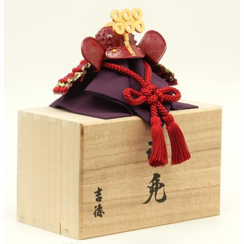 【五月人形】兜床飾り「桐箱入り兜 真田」（525098）トイザらス・ベビーザらス限定【メーカー直送】