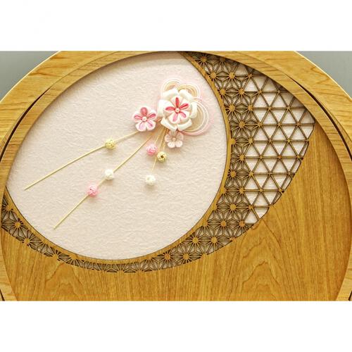 【雛人形】ケース親王飾り「透かし麻の葉木目調半円アクリル」（322656）