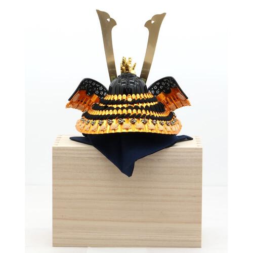 【五月人形】兜飾り 床飾り「桐箱入り兜 黒糸縅」 (528701)コンパクト 男の子 【オンライン限定】 トイザらス・ベビーザらス限定【メーカー直送】