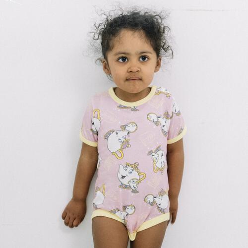 ディズニー 半袖ボディスーツ 総柄 ポット婦人＆チップ ピンク&times;70cm