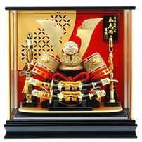 【五月人形】兜ケース飾り「前立付き鍬形赤金七宝」（538114）トイザらス・ベビーザらス限定【メーカー直送】