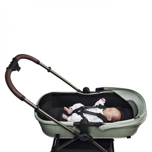 Pigeon ピジョン epa エパ (ブラック) A型ベビーカー 両対面式 フルフラット 0ヶ月～3歳頃対応