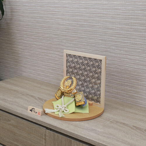 【五月人形】兜飾り 床飾り 徳川家康麻の葉衝立 コンパクト 男の子 端午の節句 トイザらス・ベビーザらス限定【メーカー直送】