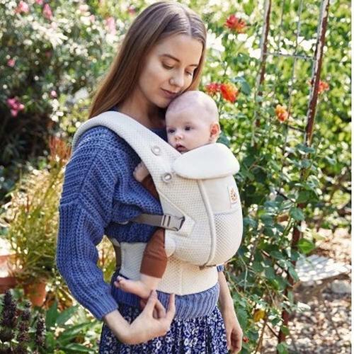 Ergobaby エルゴベビー ADAPT SoftFlex (ナチュラルベージュ) 抱っこ紐 メッシュ 対面抱き 腰抱き おんぶ 日よけ風よけフード 新生児～20.4kg