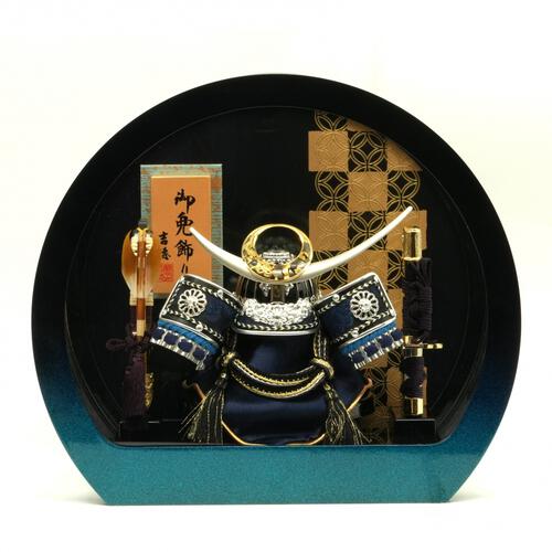 【五月人形】兜ケース飾り「上杉謙信青ぼかし丸形アクリル」（538746）トイザらス・ベビーザらス限定【メーカー直送】